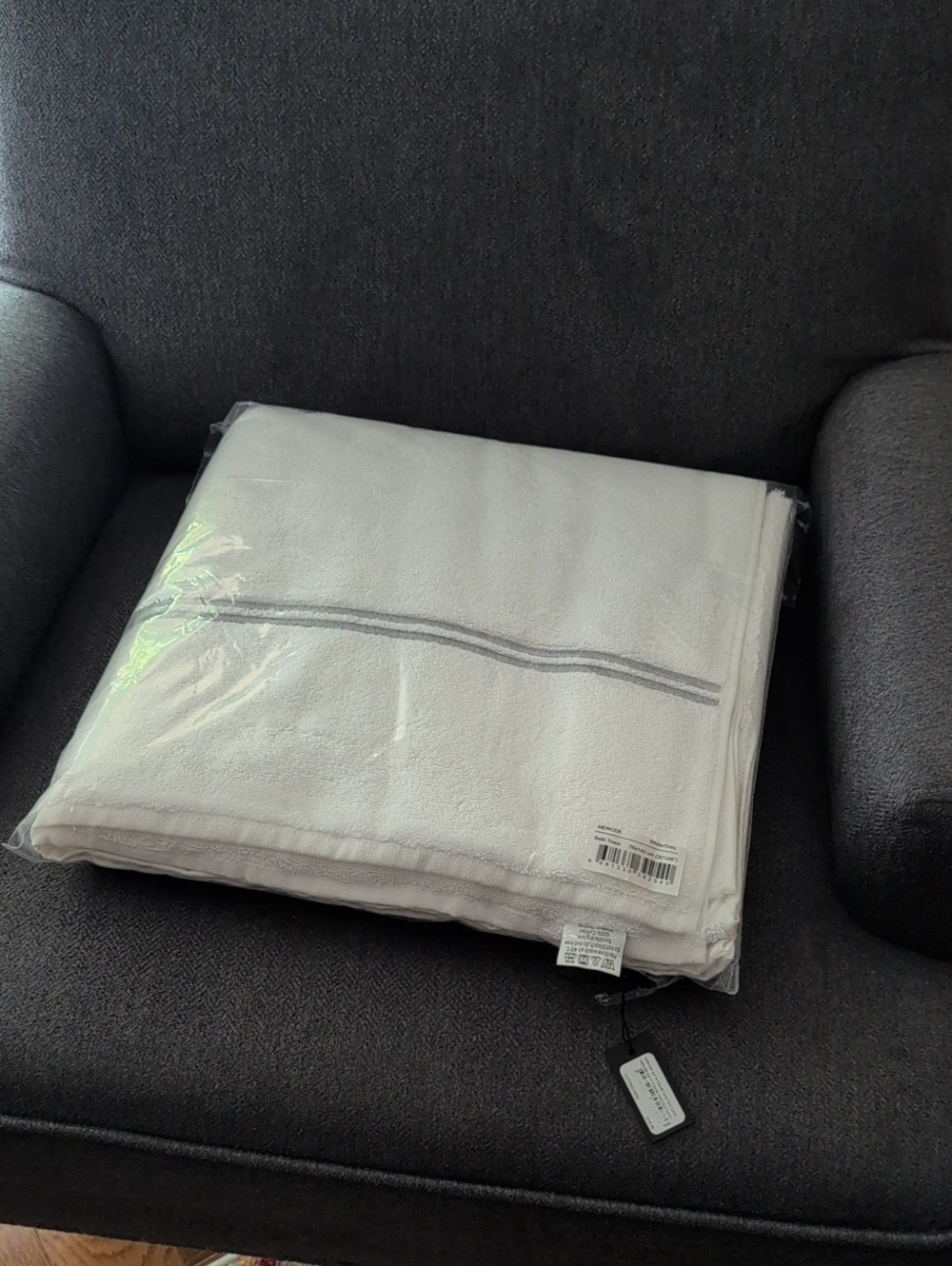 Premium ELTE Towel (2 Available)